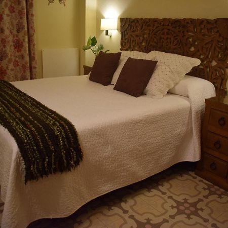 Hostal Rural Molino Del Bombo アラセナ エクステリア 写真