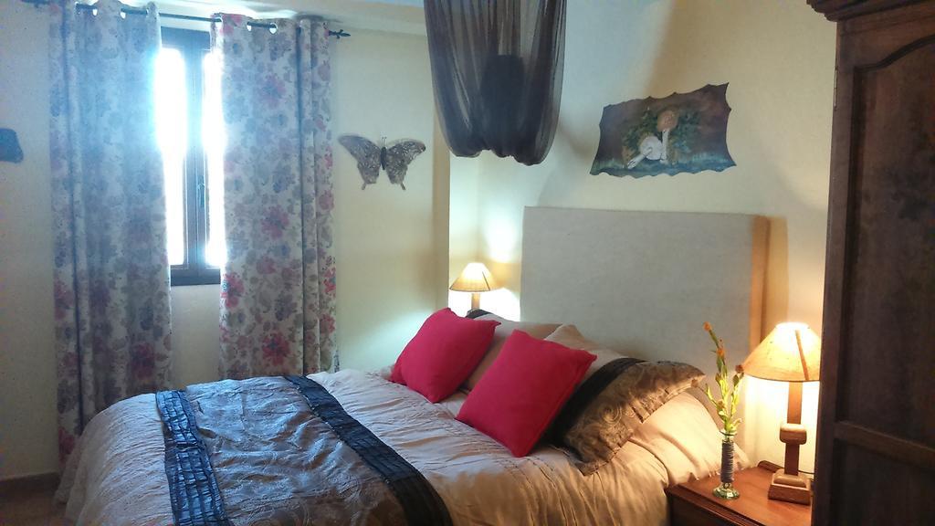 Hostal Rural Molino Del Bombo アラセナ 部屋 写真