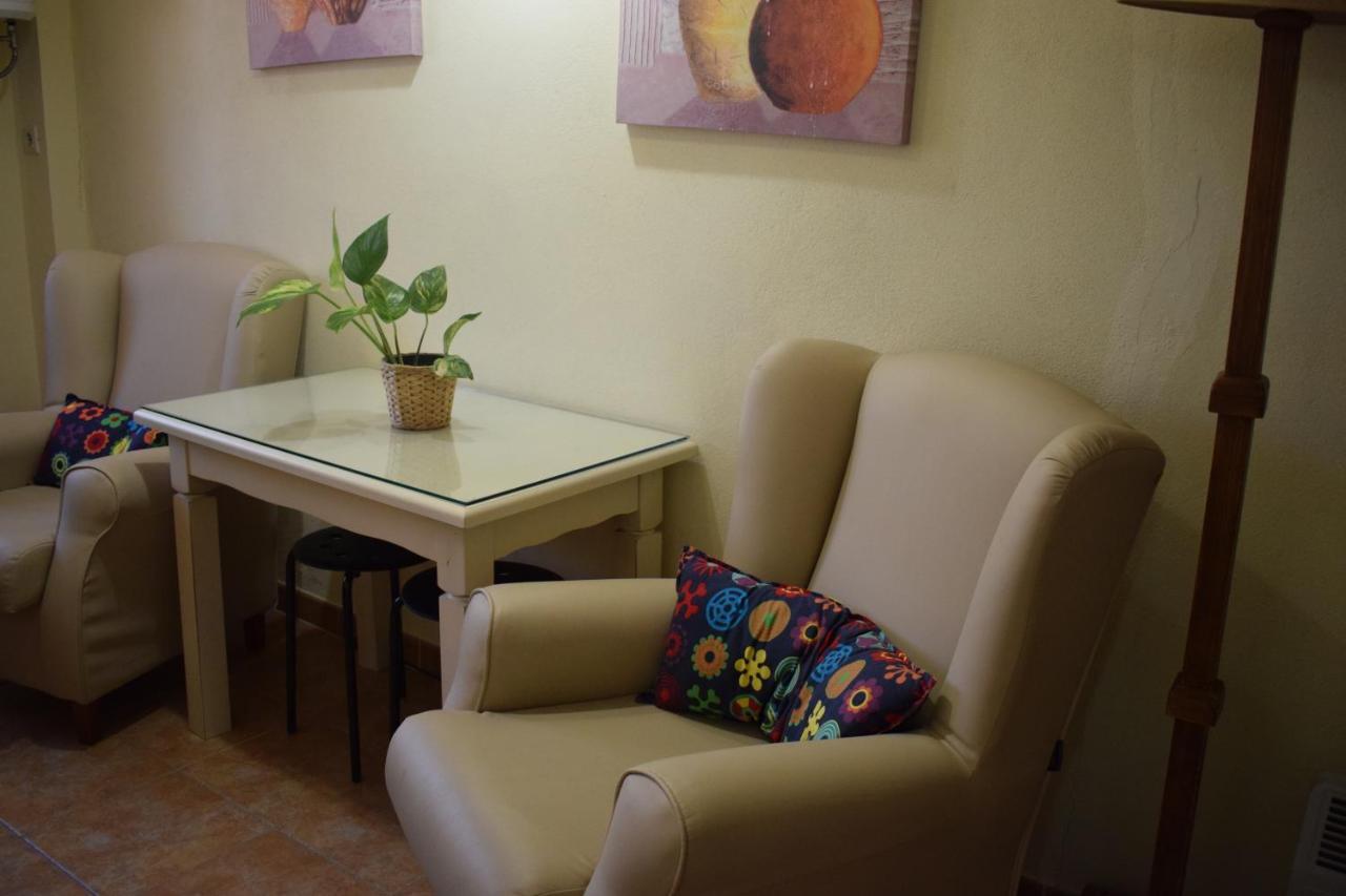 Hostal Rural Molino Del Bombo アラセナ エクステリア 写真