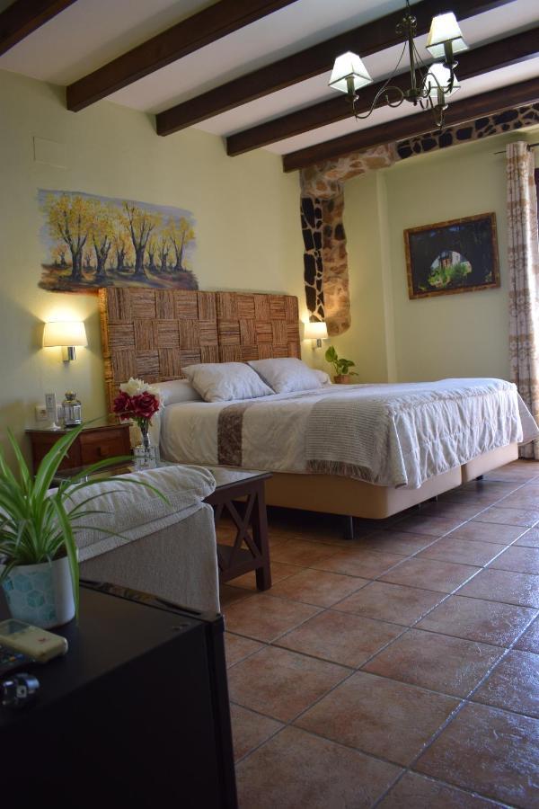 Hostal Rural Molino Del Bombo アラセナ エクステリア 写真