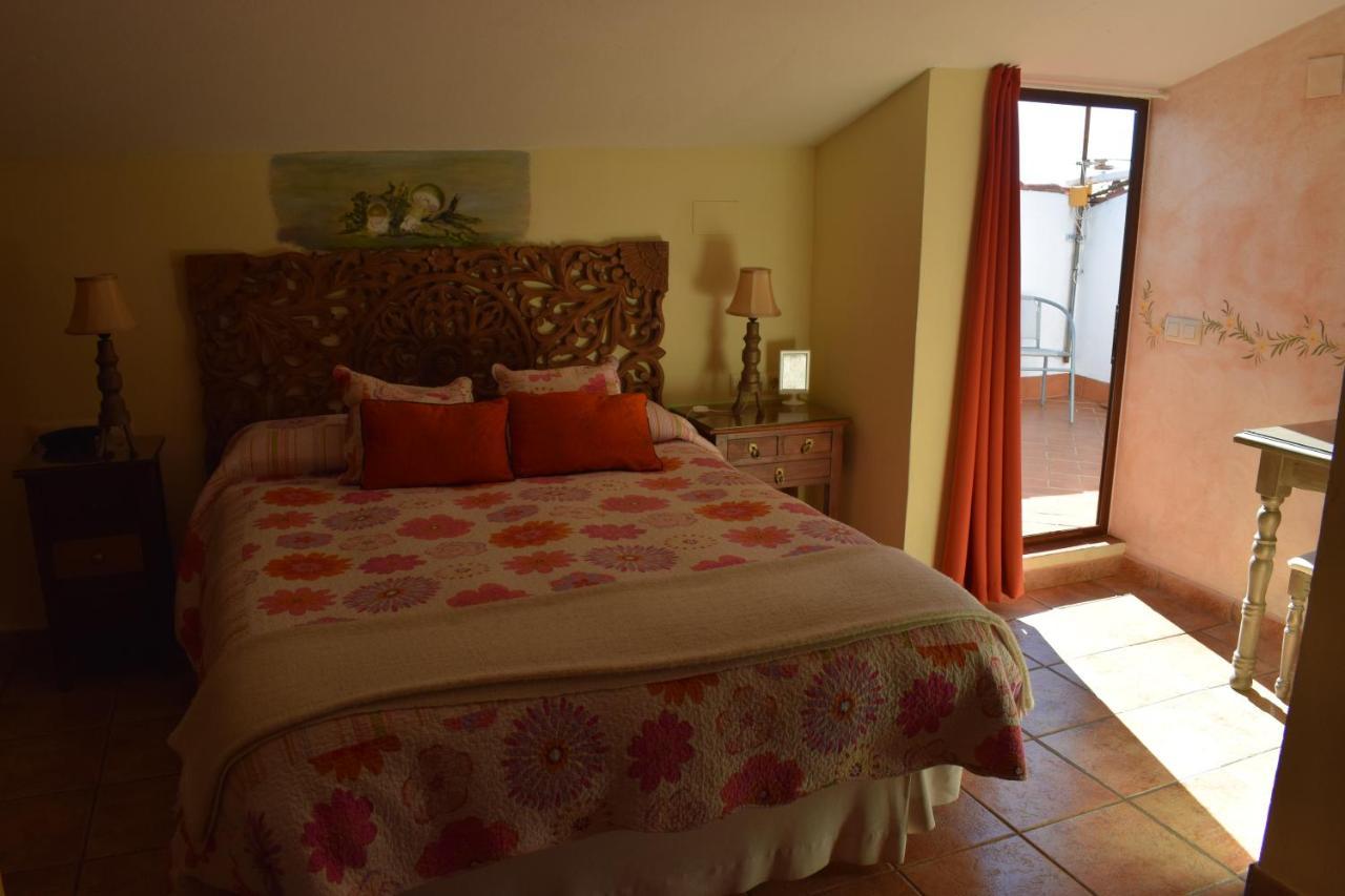 Hostal Rural Molino Del Bombo アラセナ エクステリア 写真